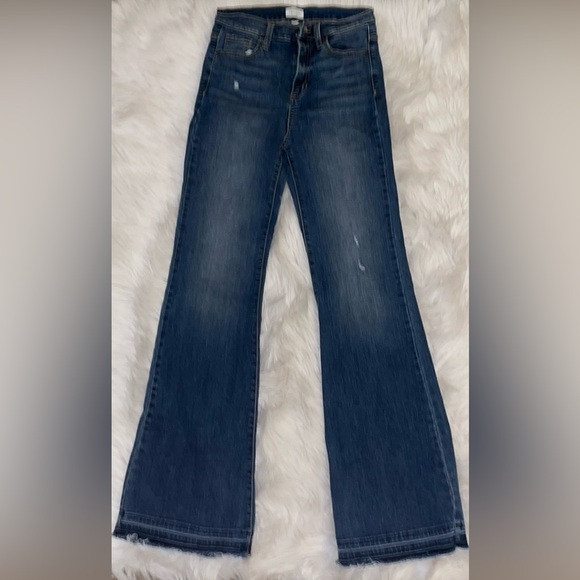 Sneak Peek Jeans - Picture 2 of 5